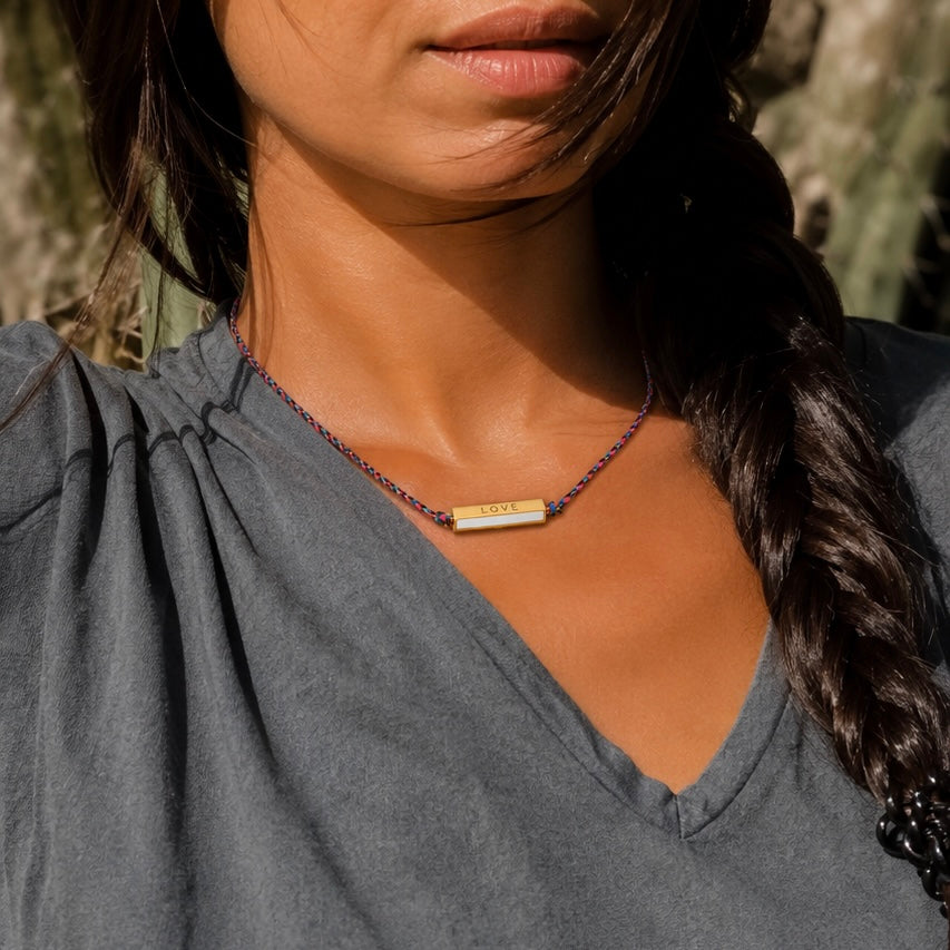 COLLIER ELYA